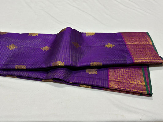 Vaadaa malli purple vaira oosi