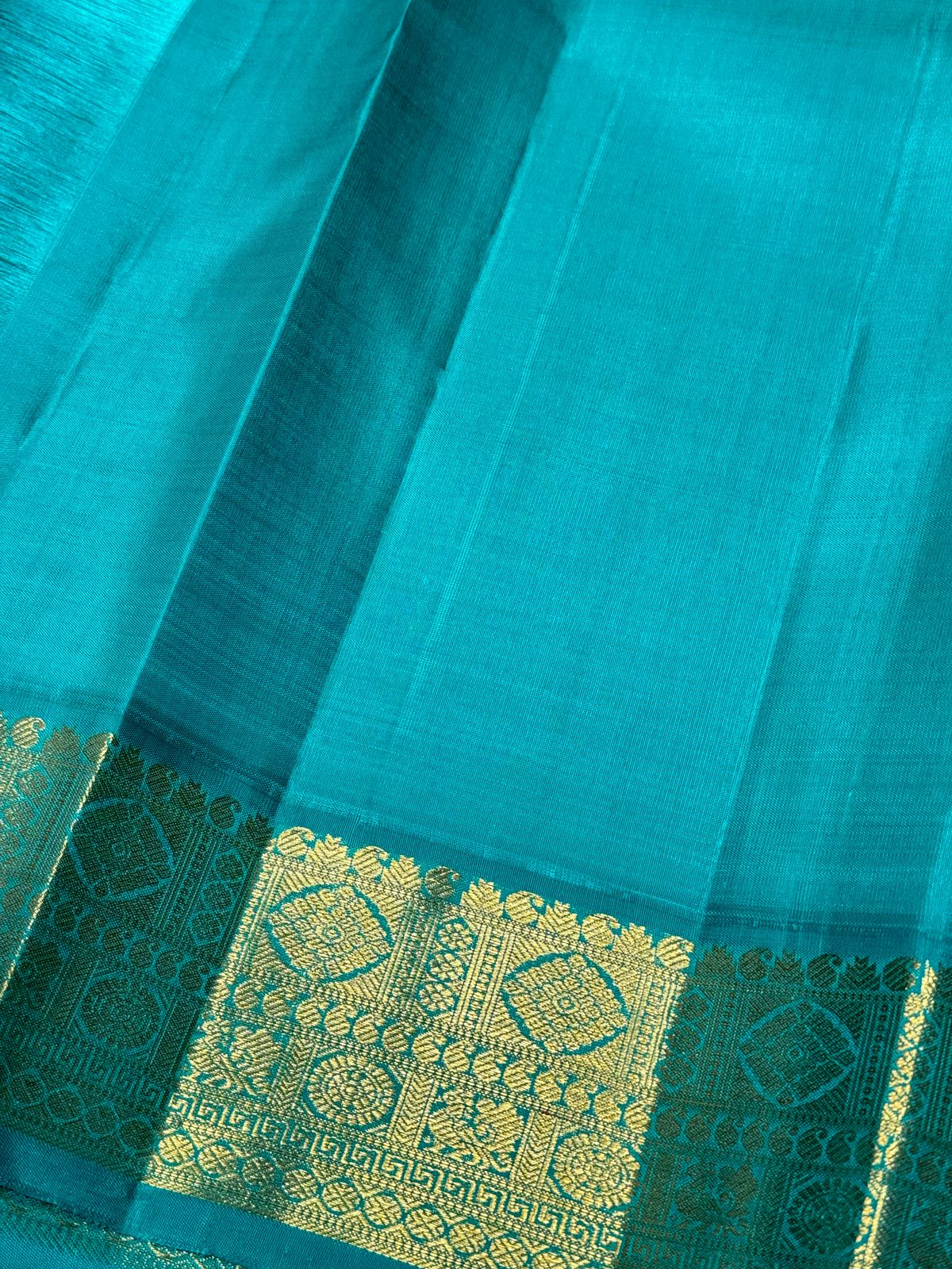Peach with Turquoise green kili pallu korvai