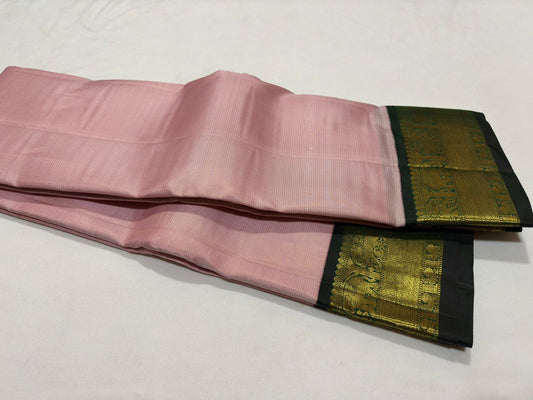 Soft pink with bottle green vaira oosi