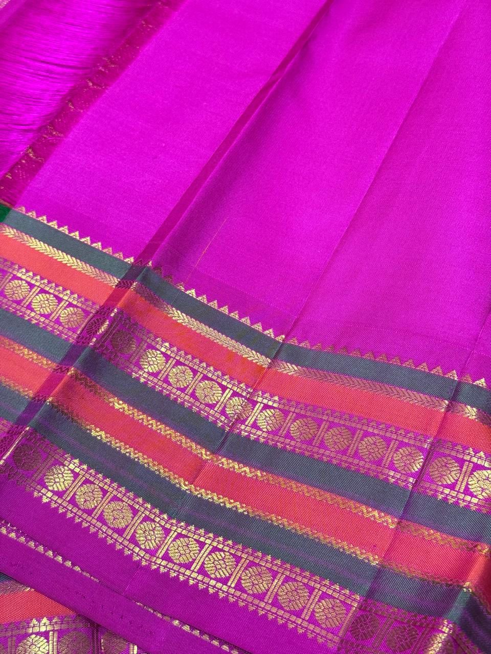 Mango orange / fuschia pink varisaipet korvai
