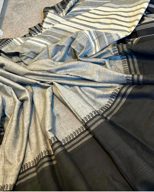 Grey / Black skirt border Tangali saree