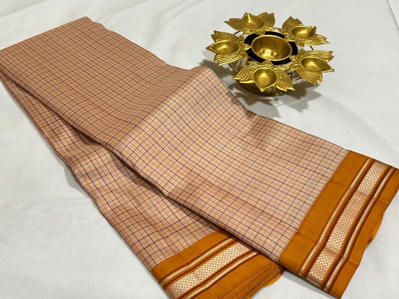 Ivory wheatish brown dual tone/golden mustard checks