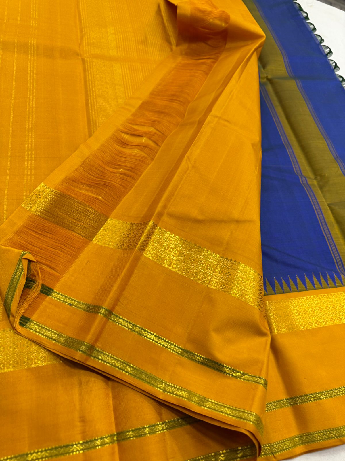 Royal blue mustard korvai