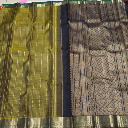 Olive green with dark green Jari Muthu Strings