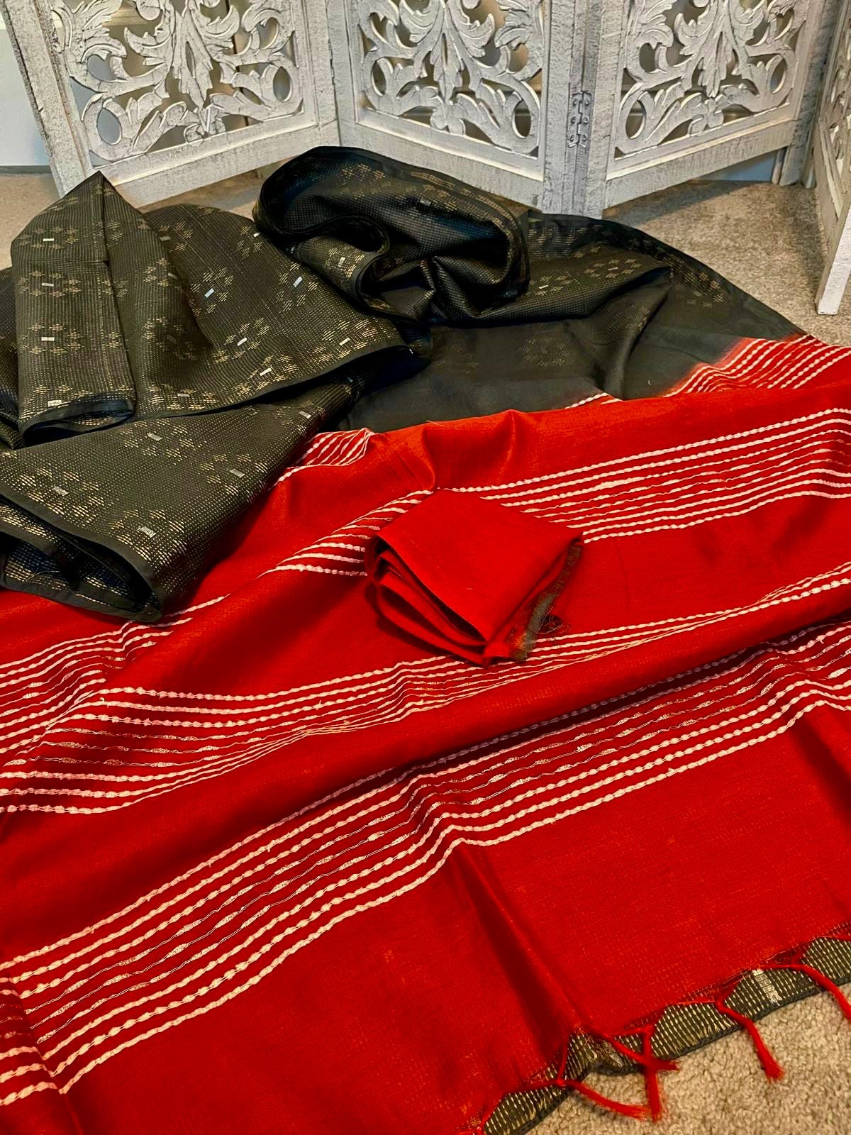 Assam linen woven Grey / Red
