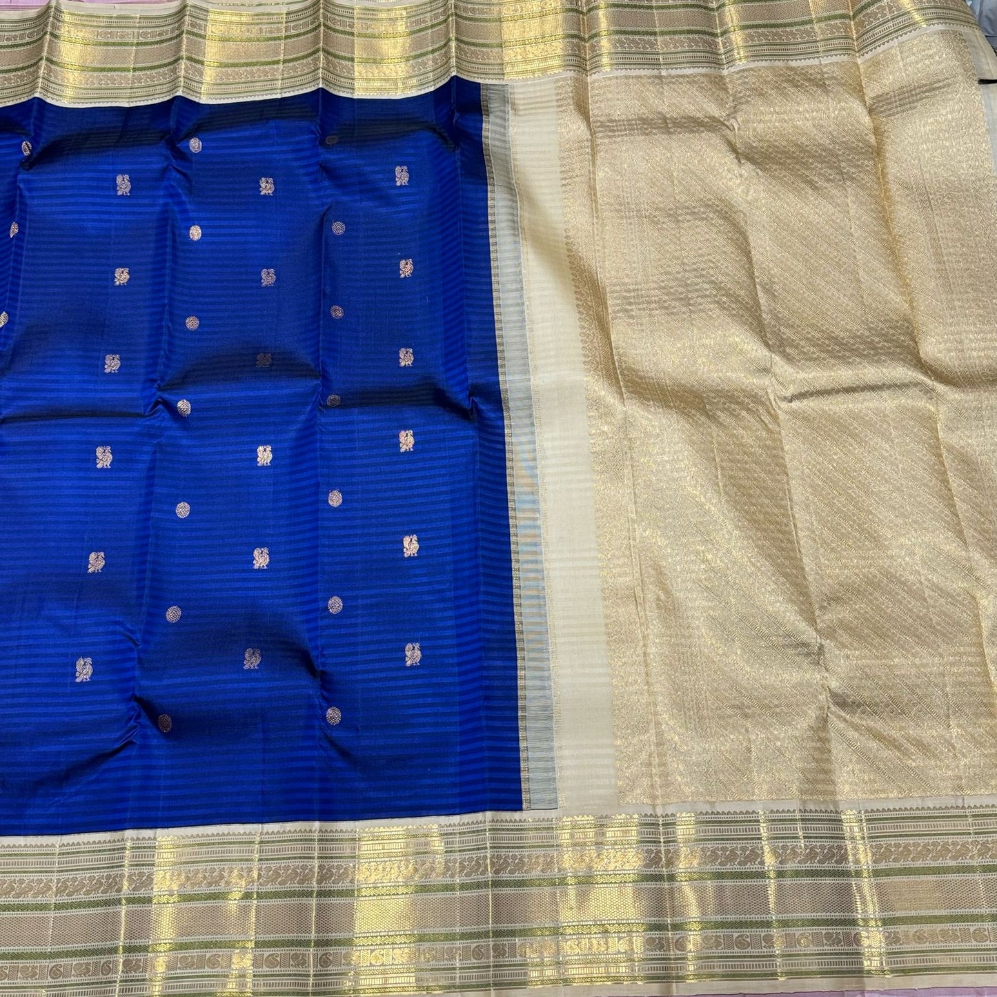 Royal blue off white muted checks/stripes korvai