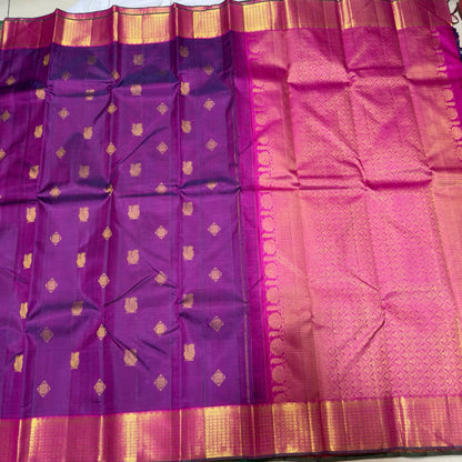 Wine with pink mayil Chakram