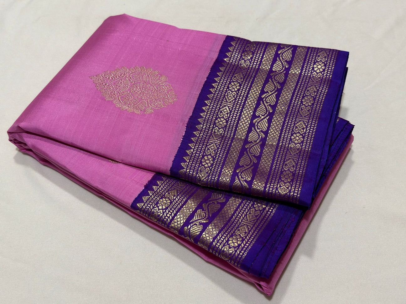 Lotus pink with Violetish blue Korvai