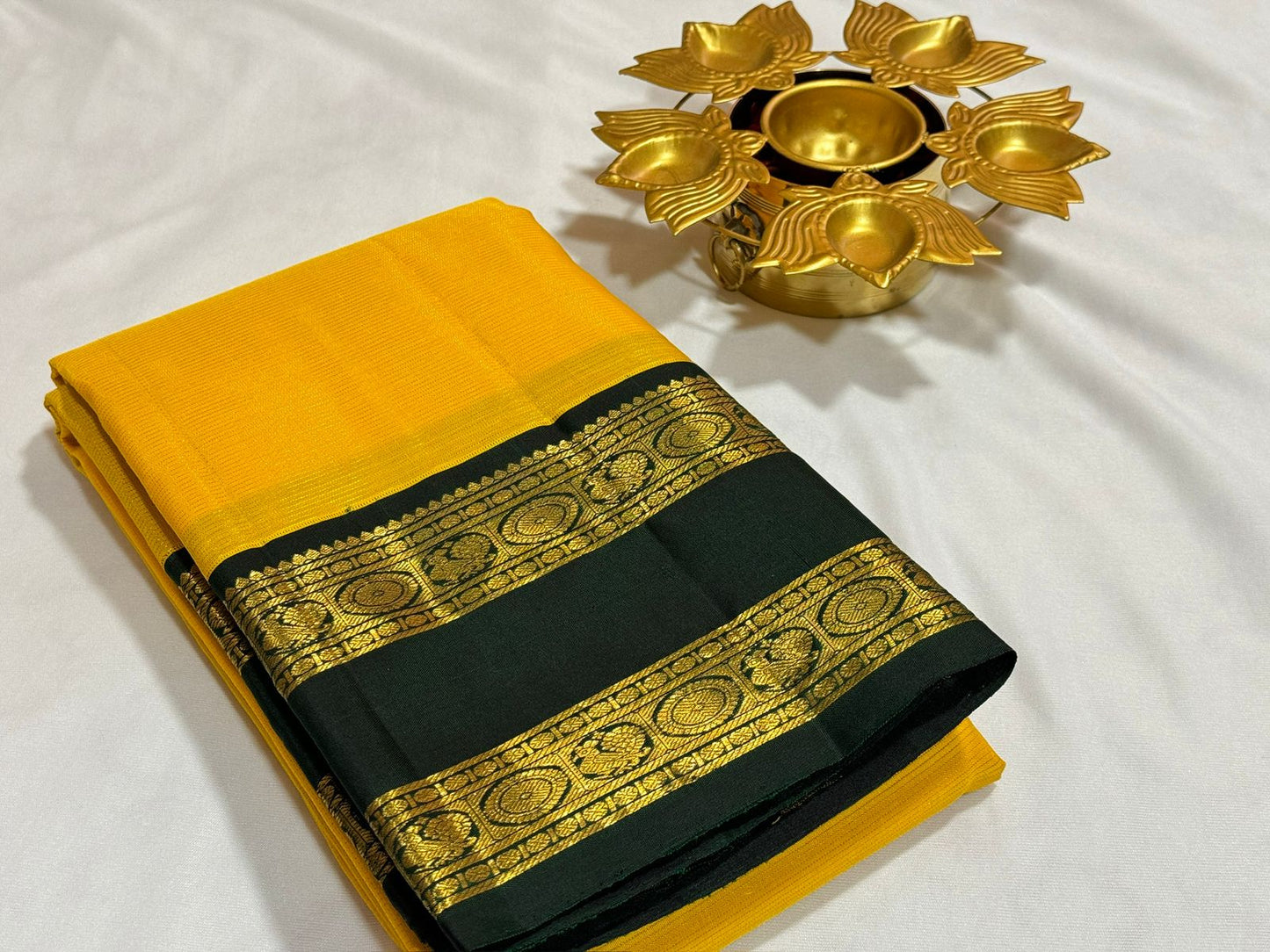 Sunshine yellow with sapphire green vairaoosi rettapate