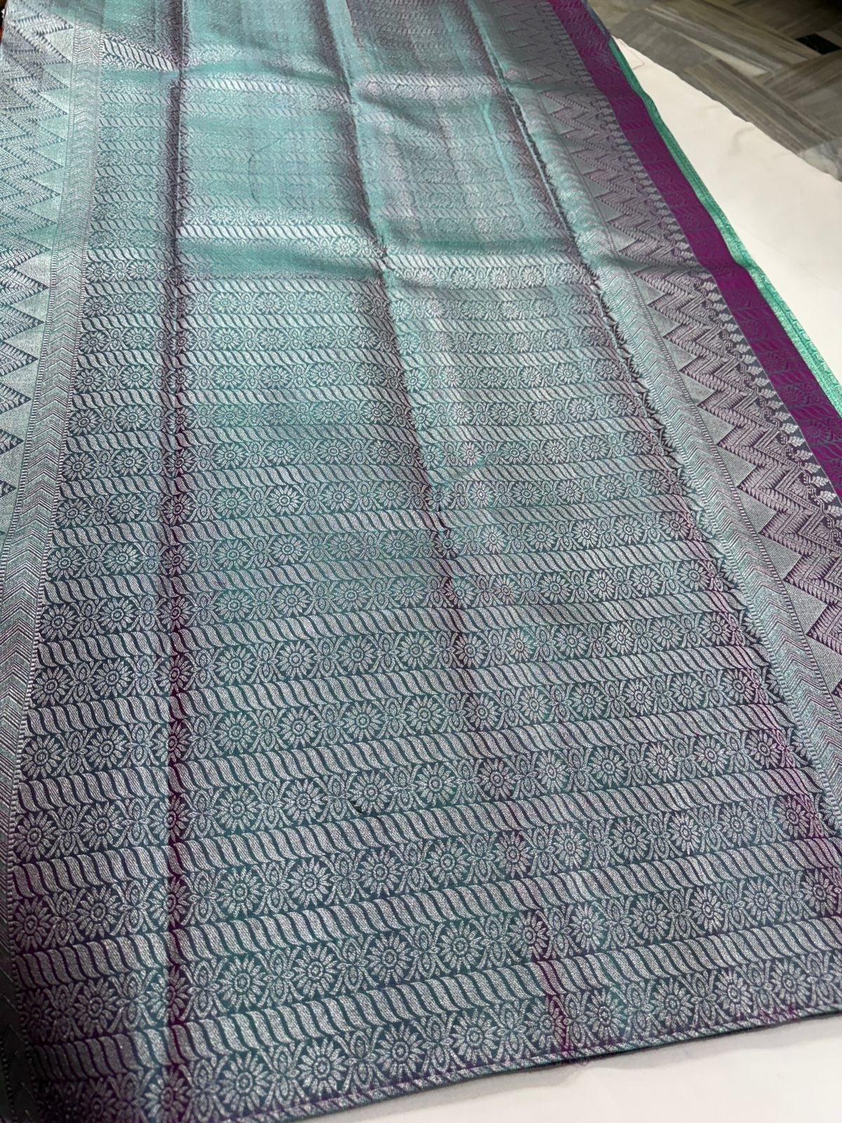 Sea green purple Jacquard