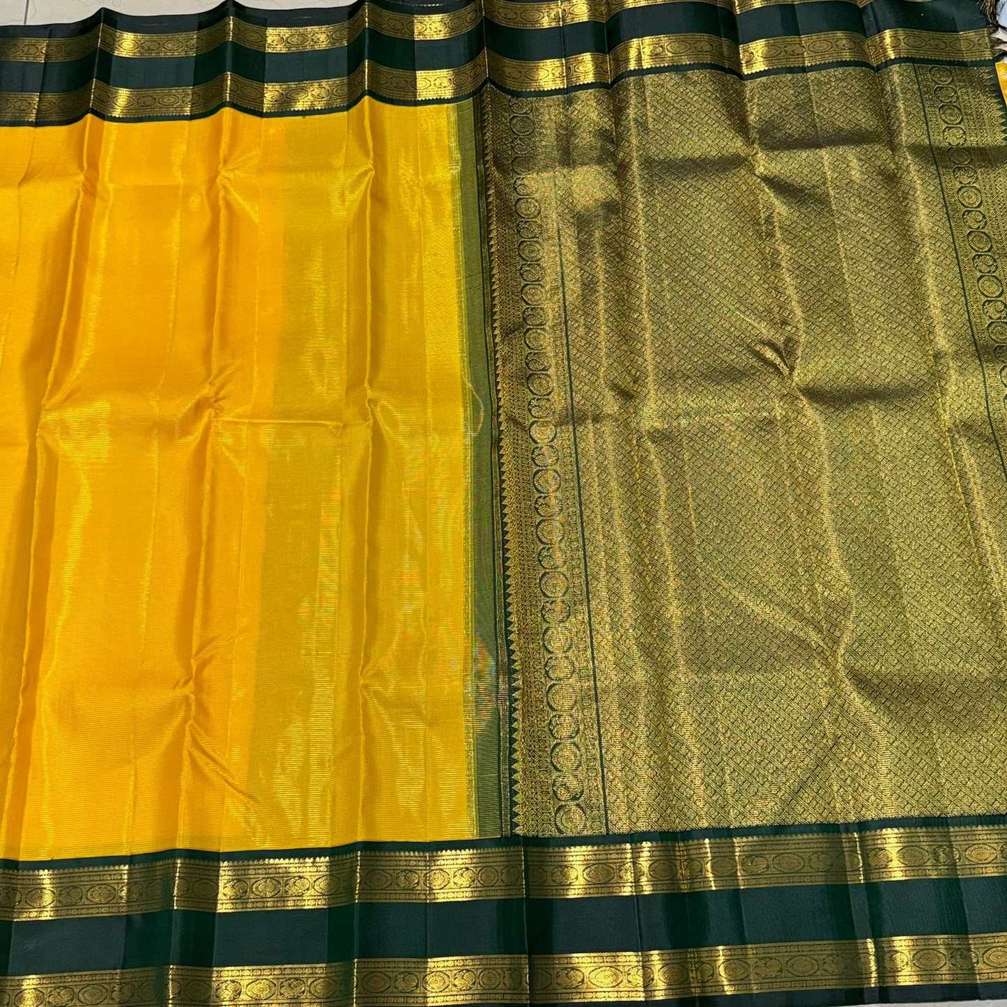 Sunshine yellow with sapphire green vairaoosi rettapate