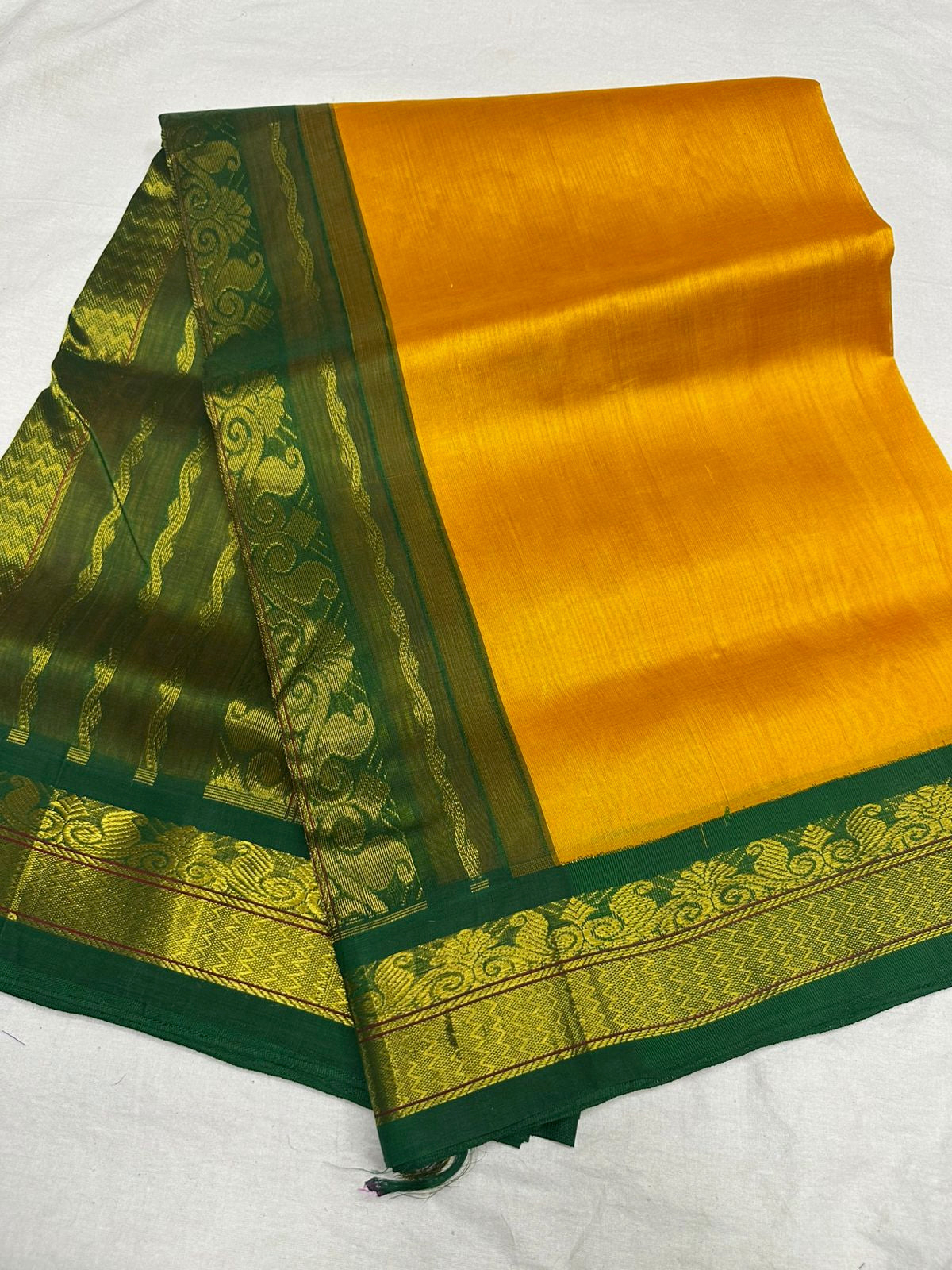 Mango yellow / green korvai