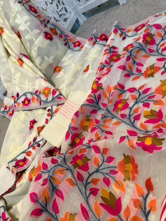 Soft Jamdhani hand woven ivory floral