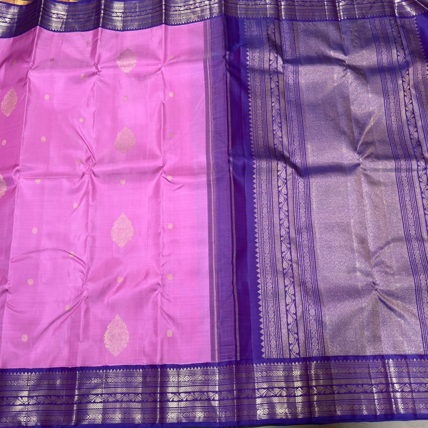 Lotus pink with Violetish blue Korvai