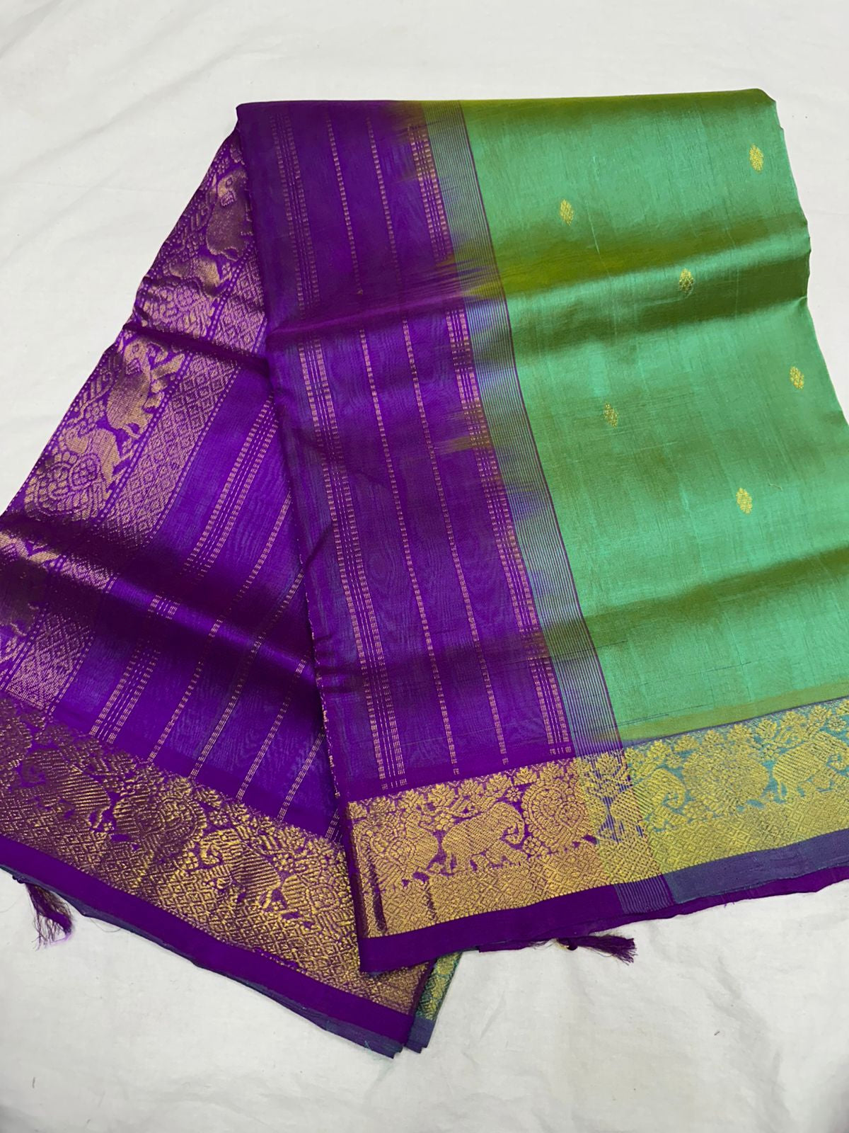 Green / purple with buttas