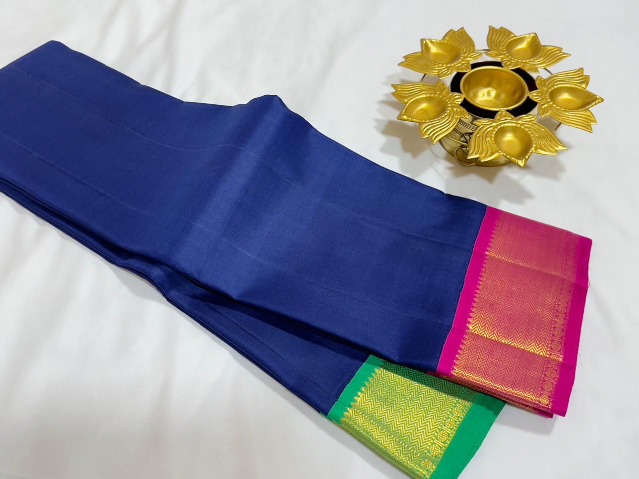 Sapphire blue Ganga / Jamuna korvai