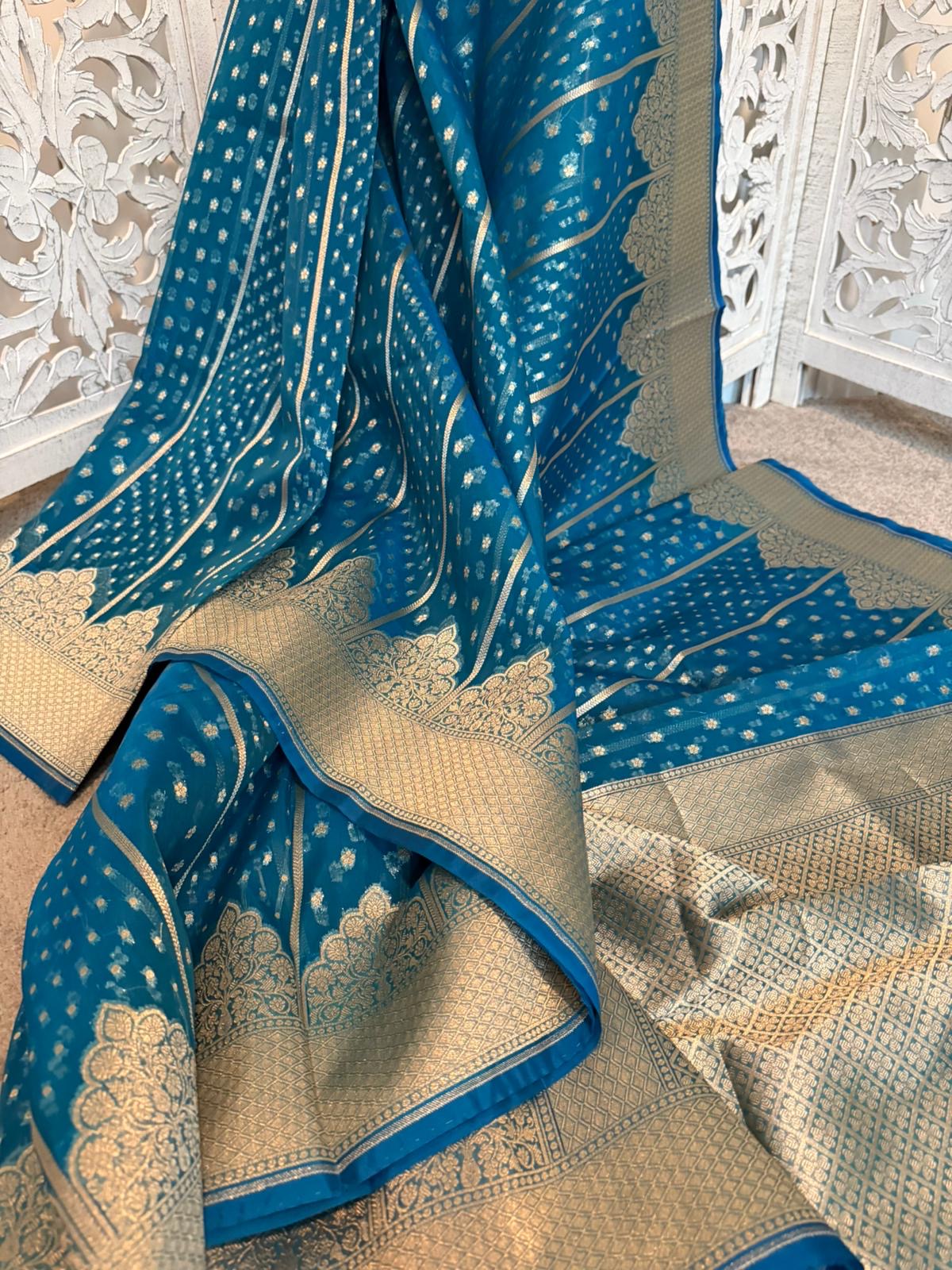 Tissue benarasi Copper sulphate blue