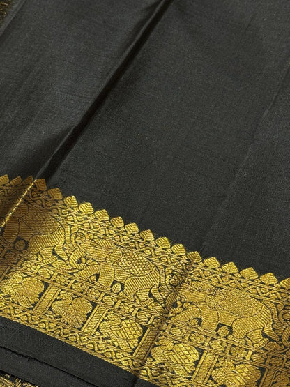 Mustard / black korvai
