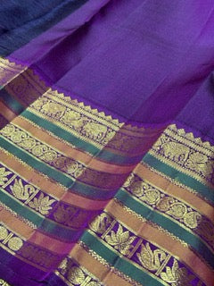 Lotus pink / strawberry pink dual tone with deep purple varisaipet border