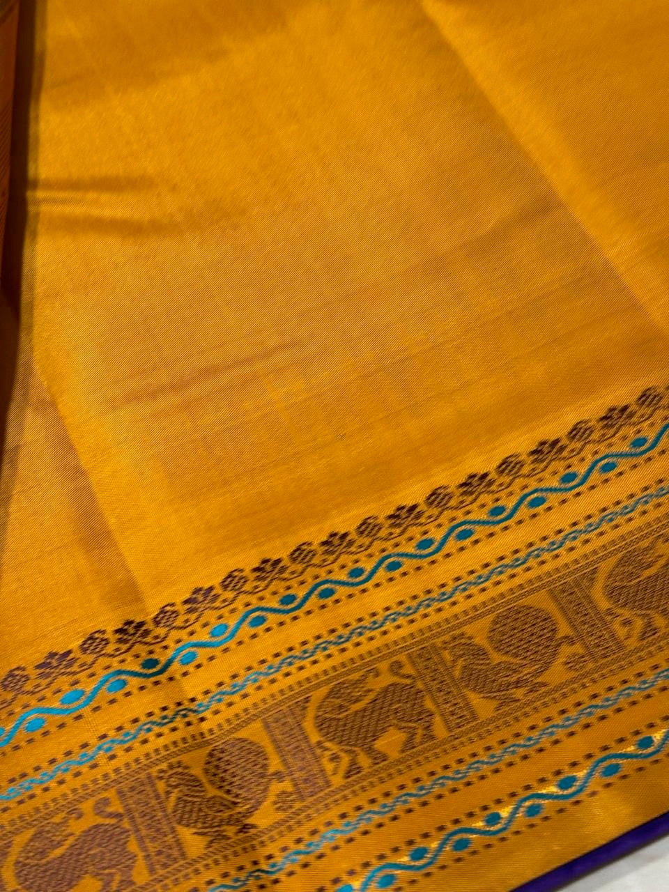Elephant grey/mustard korvai buttas
