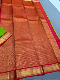 Parrot green / pink buttas korvai small border