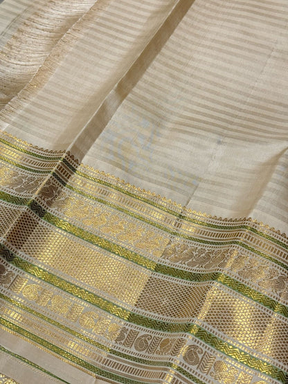 Royal blue off white muted checks/stripes korvai
