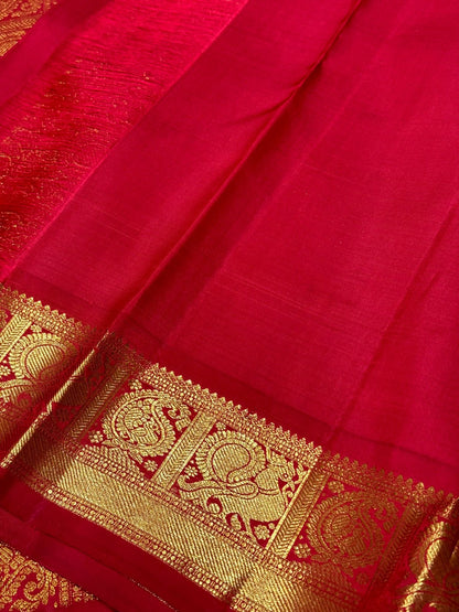 Parrot green with red buttas korvai