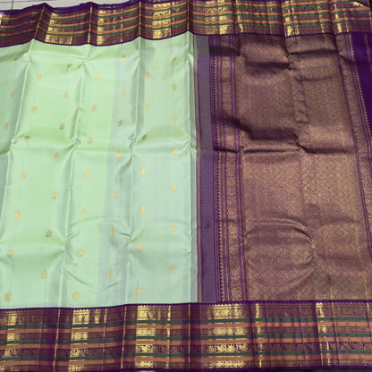 Pastel pista green / dark purple / varisaipet