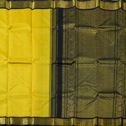 Lemon yellow / black korvai with buttas