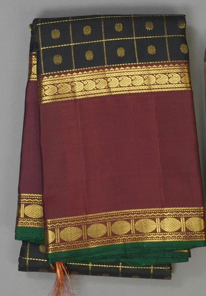 Black with maroon checks laksham buttas rettapate