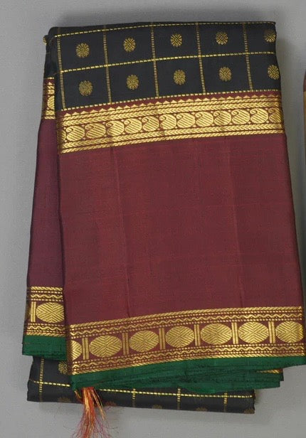 Black with maroon checks laksham buttas rettapate