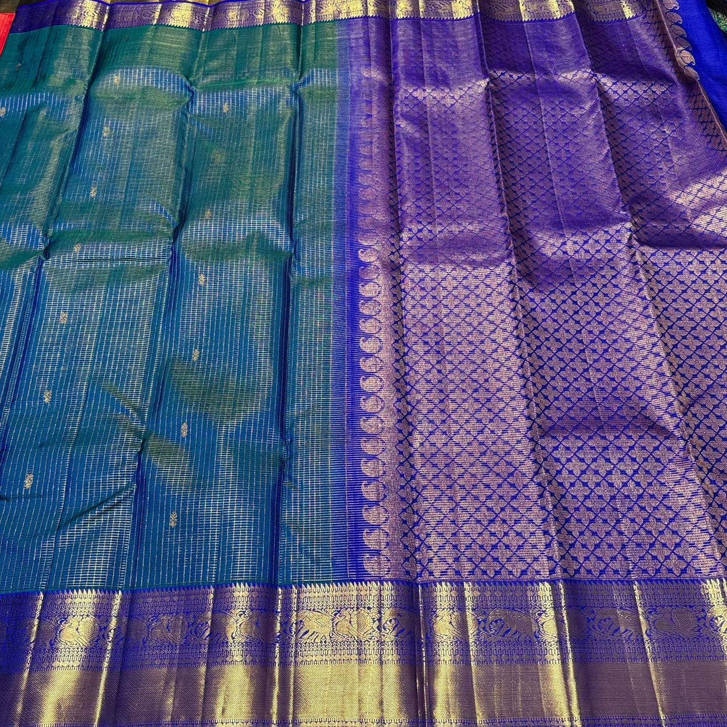 Peacock blue / ink blue oosi Jari kattam short / long borders