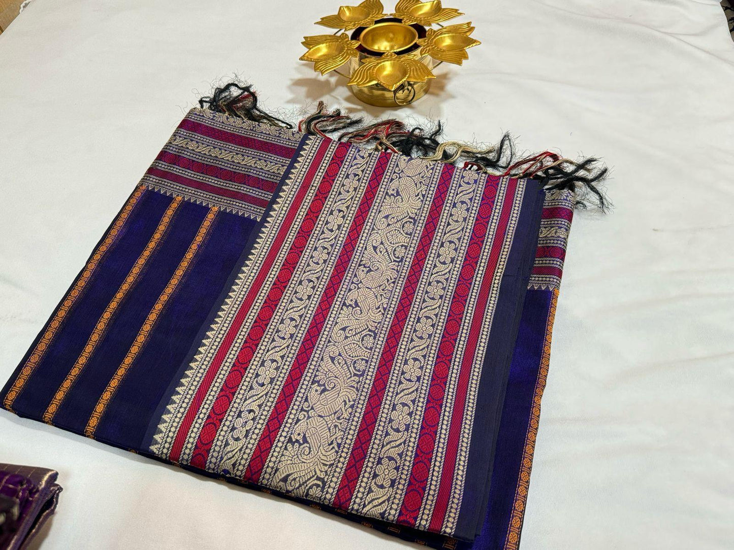 Royal blue Veldhari thread weave