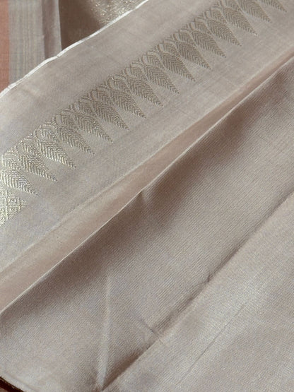 Peach with soft greyish brown jacquard