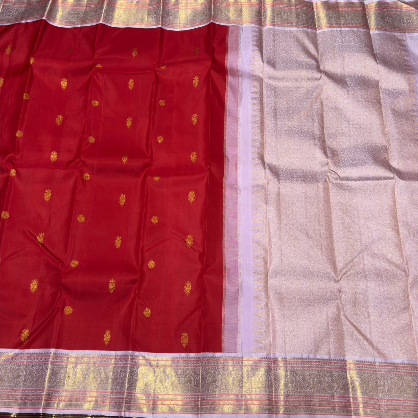 Chilli red with pink buttas korvai