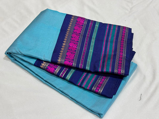 Soft blue/navy blue varisaipet border