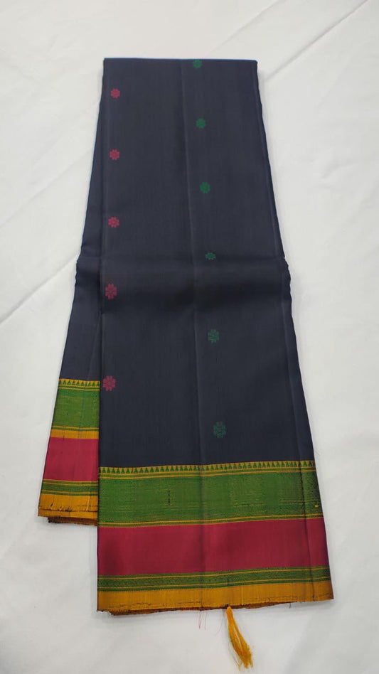 Black green / red