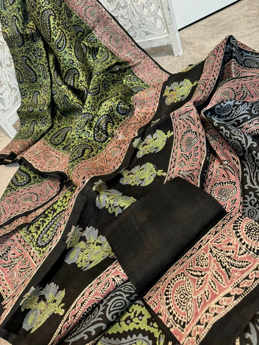 Bishnupuri silk with paisley green