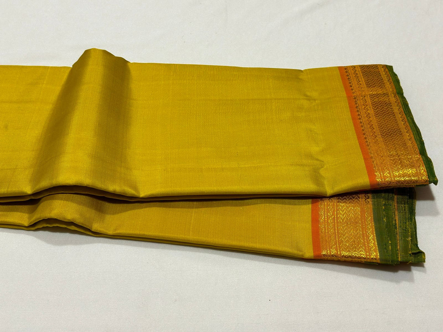 Sampanga yellow with orange