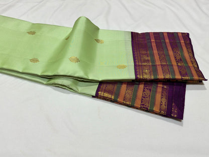 Pastel pista green / dark purple / varisaipet