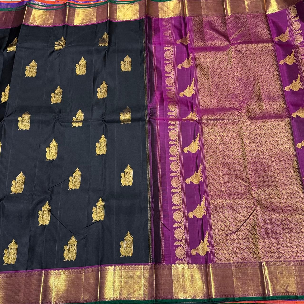 Black / Wine buttas kalshetra kili pallu