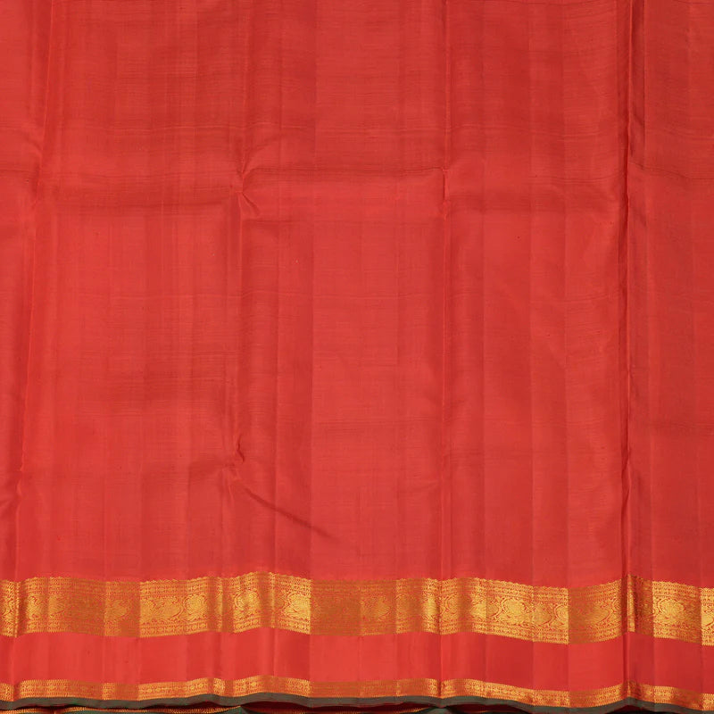 Black reddish orange rettapate korvai with buttas