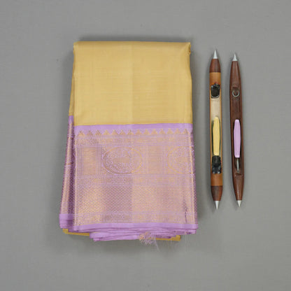 Sandal Beige Lavender Korvai
