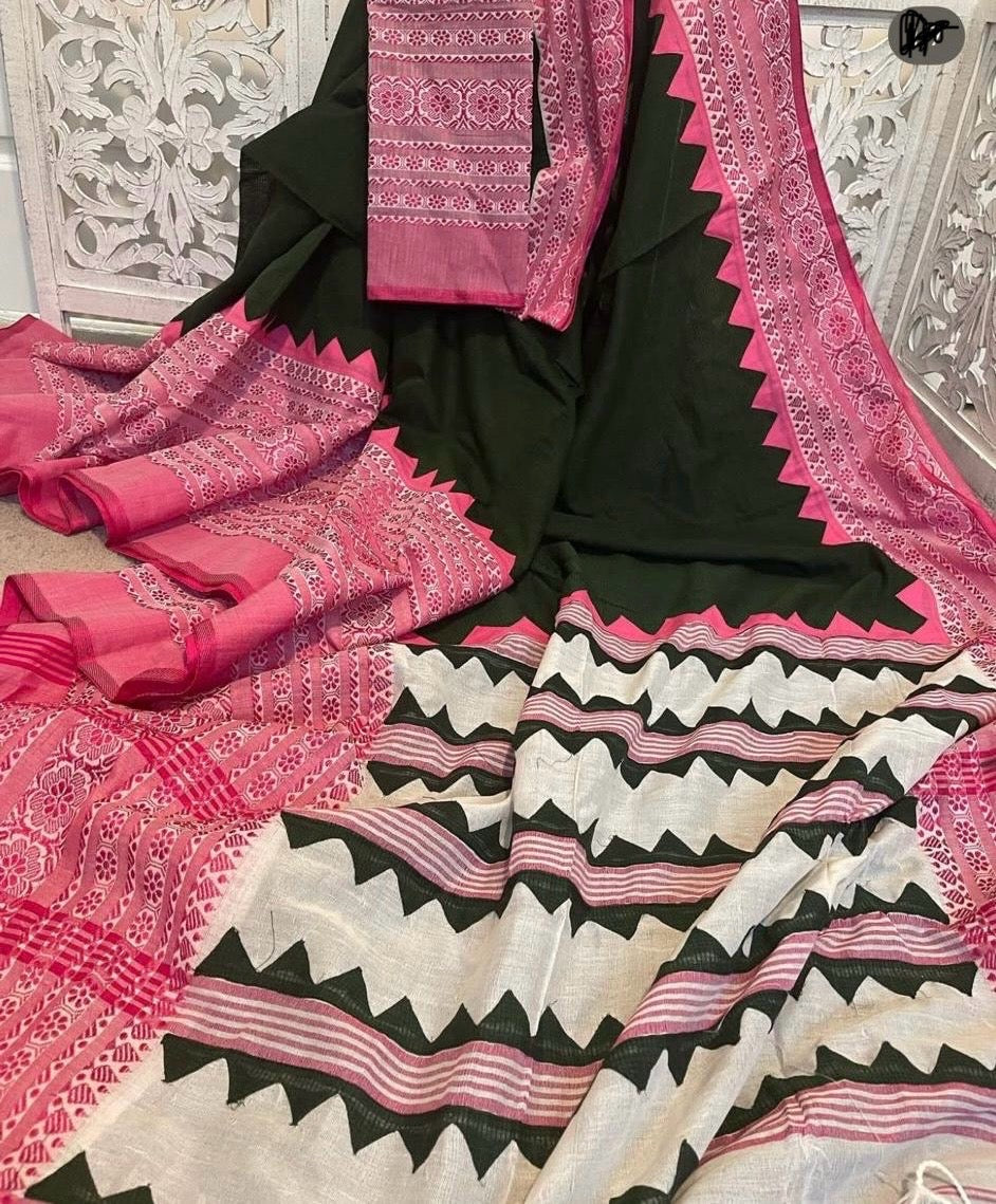 Applique on Berhempuri dark bottle green / rosemilk pink