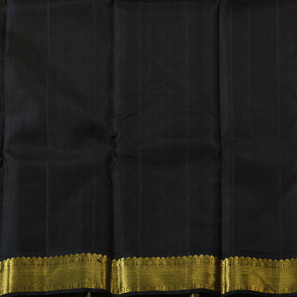 Lemon yellow / black korvai with buttas