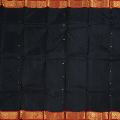 Black red korvai with buttas