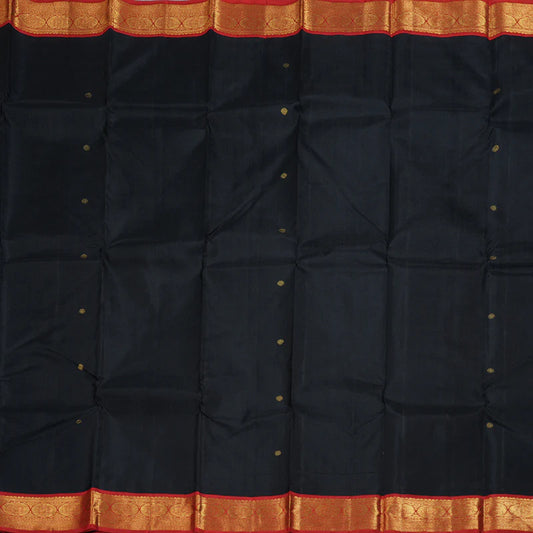 Black red korvai with buttas