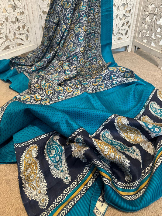 Printed light blue with dark blue