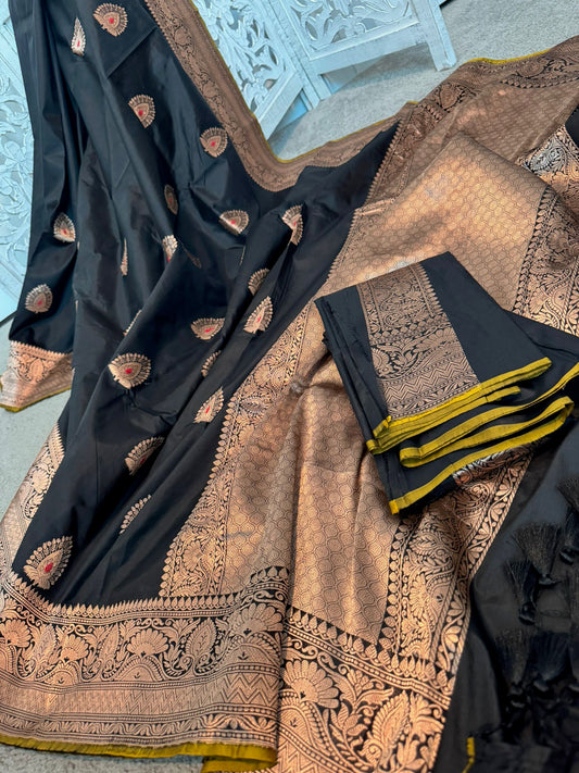 Black Katan silk Benarasi
