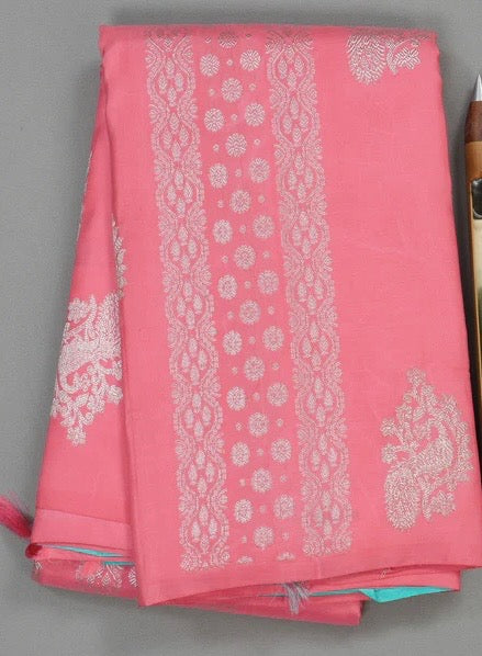 Pink / teal vertical Benerasi design mitiffs